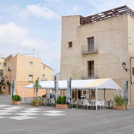 Hostal De Cabrit Sant Mateu  Exterior foto